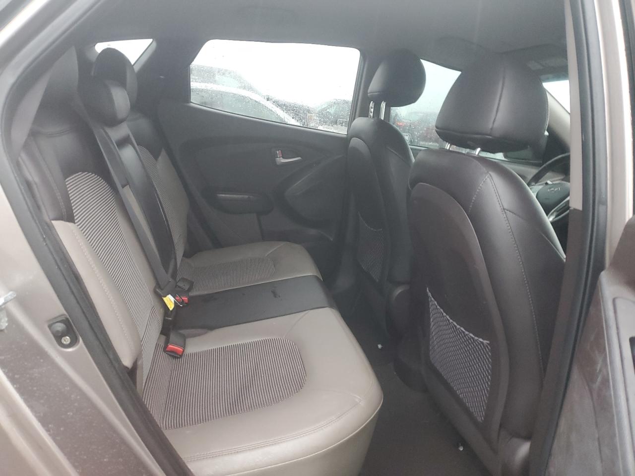2012 Hyundai Tucson VIN KM8JU3ACXCU468989 Copart auction photo, rear end damage thumbnail 11