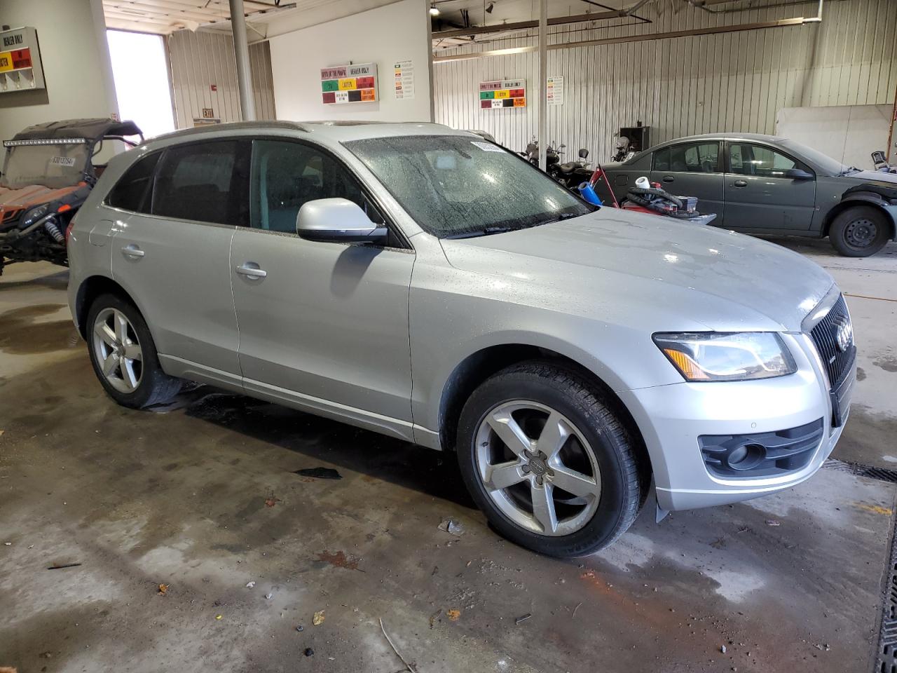 2010 Audi Q5 VIN WA1LKAFP4AA075260 Copart auction photo, front end damage thumbnail 4