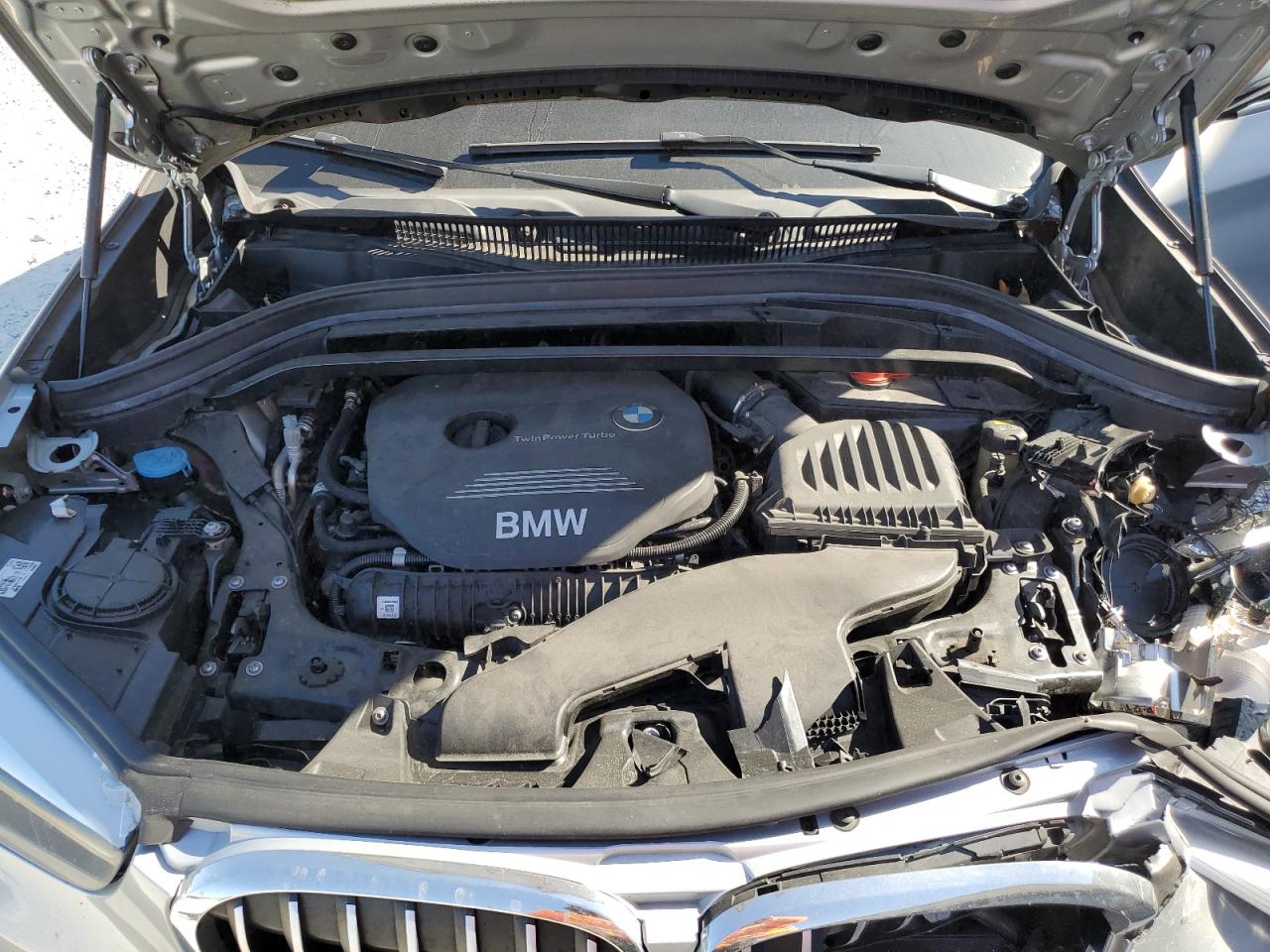 2018 BMW X1 VIN WBXHU7C35J3F04295 Copart auction photo, front end damage thumbnail 14
