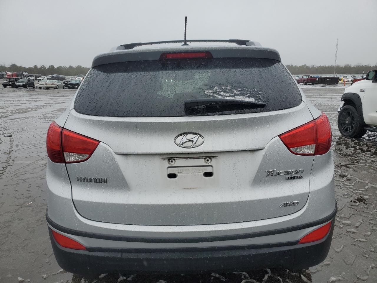 2013 Hyundai Tucson VIN KM8JUCAC4DU622579 Copart auction photo, front end damage thumbnail 6