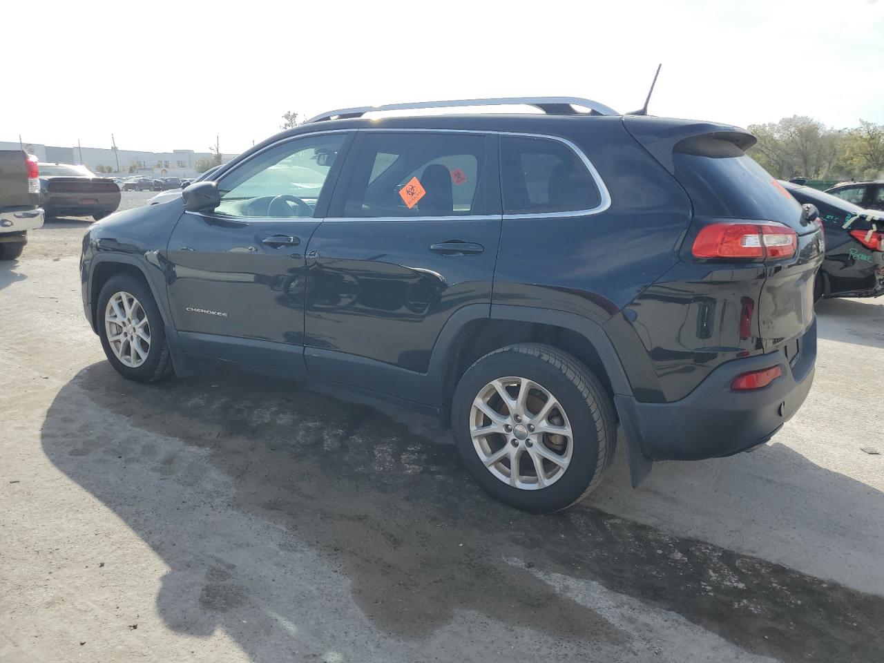 2017 Jeep Grand Cherokee VIN 1C4PJLCB2HW650600 Copart auction photo, mechanical damage thumbnail 2
