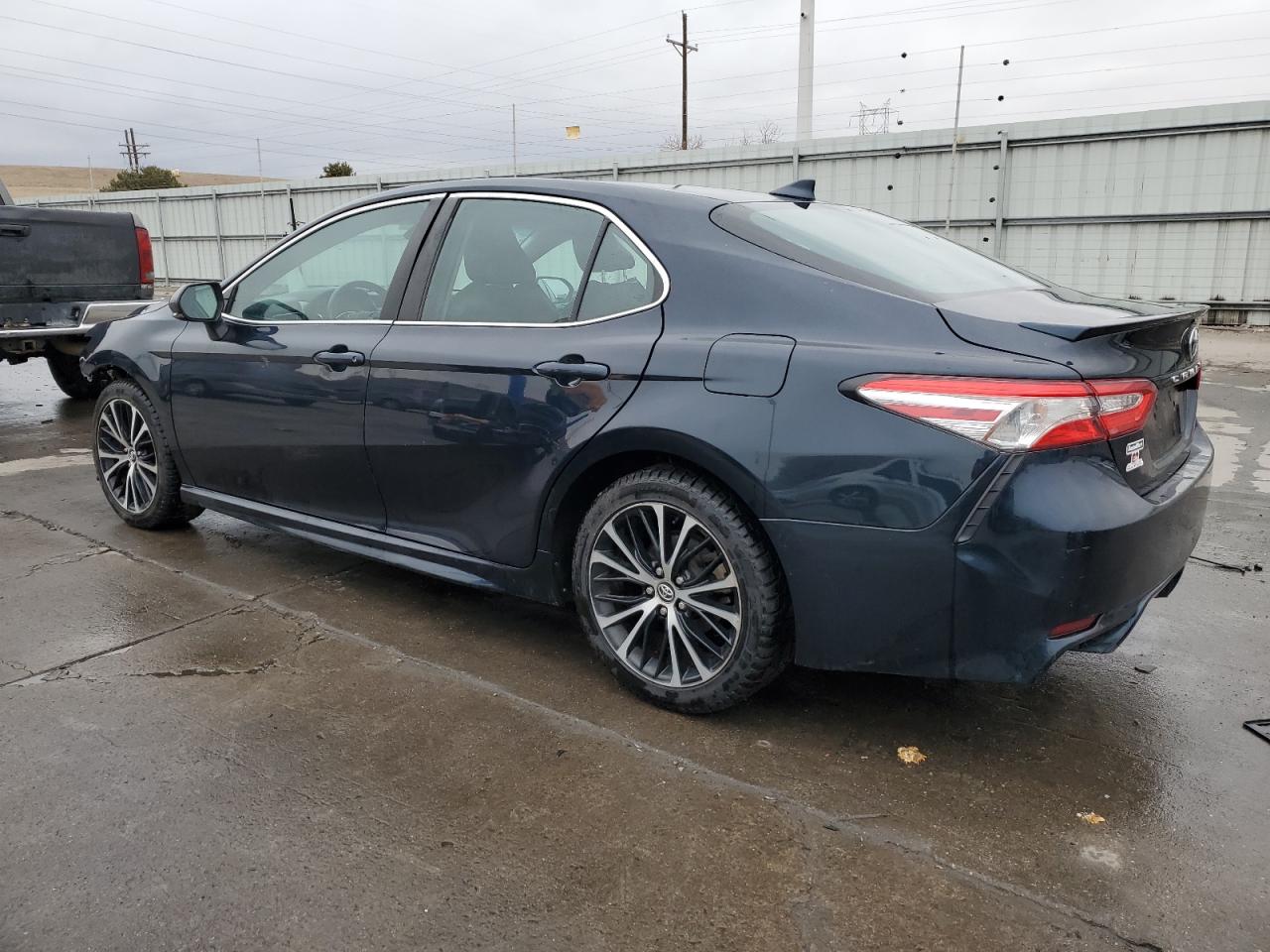 2020 Toyota Camry VIN 4T1G11AK9LU939030 Copart auction photo, front end damage thumbnail 2