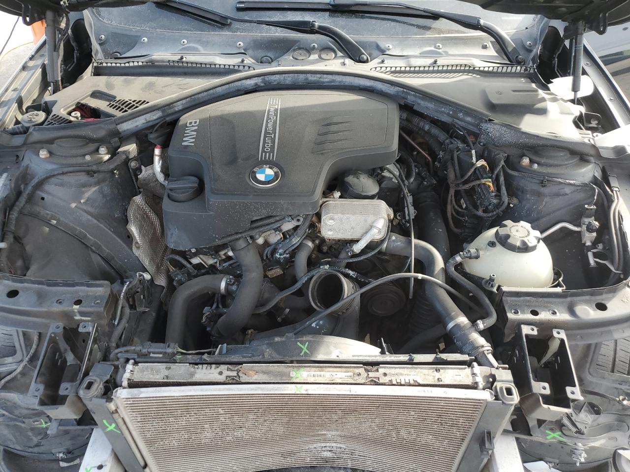 2013 BMW 3er VIN WBA3B5G54DNS03291 Copart auction photo, front end damage thumbnail 11