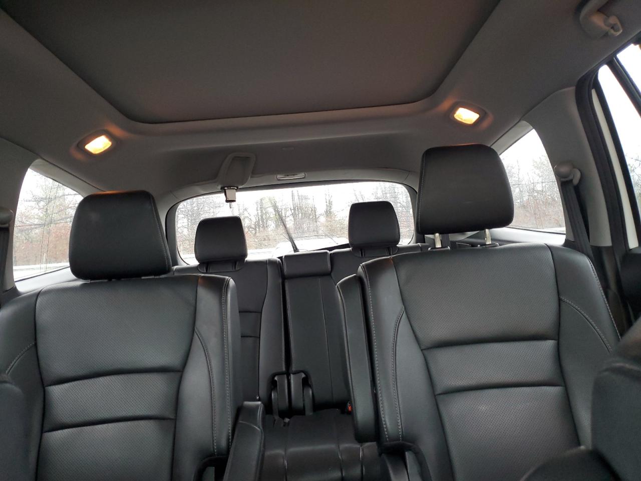 2016 Honda Pilot VIN 5FNYF6H04GB104012 Copart auction photo, front end / side damage thumbnail 10