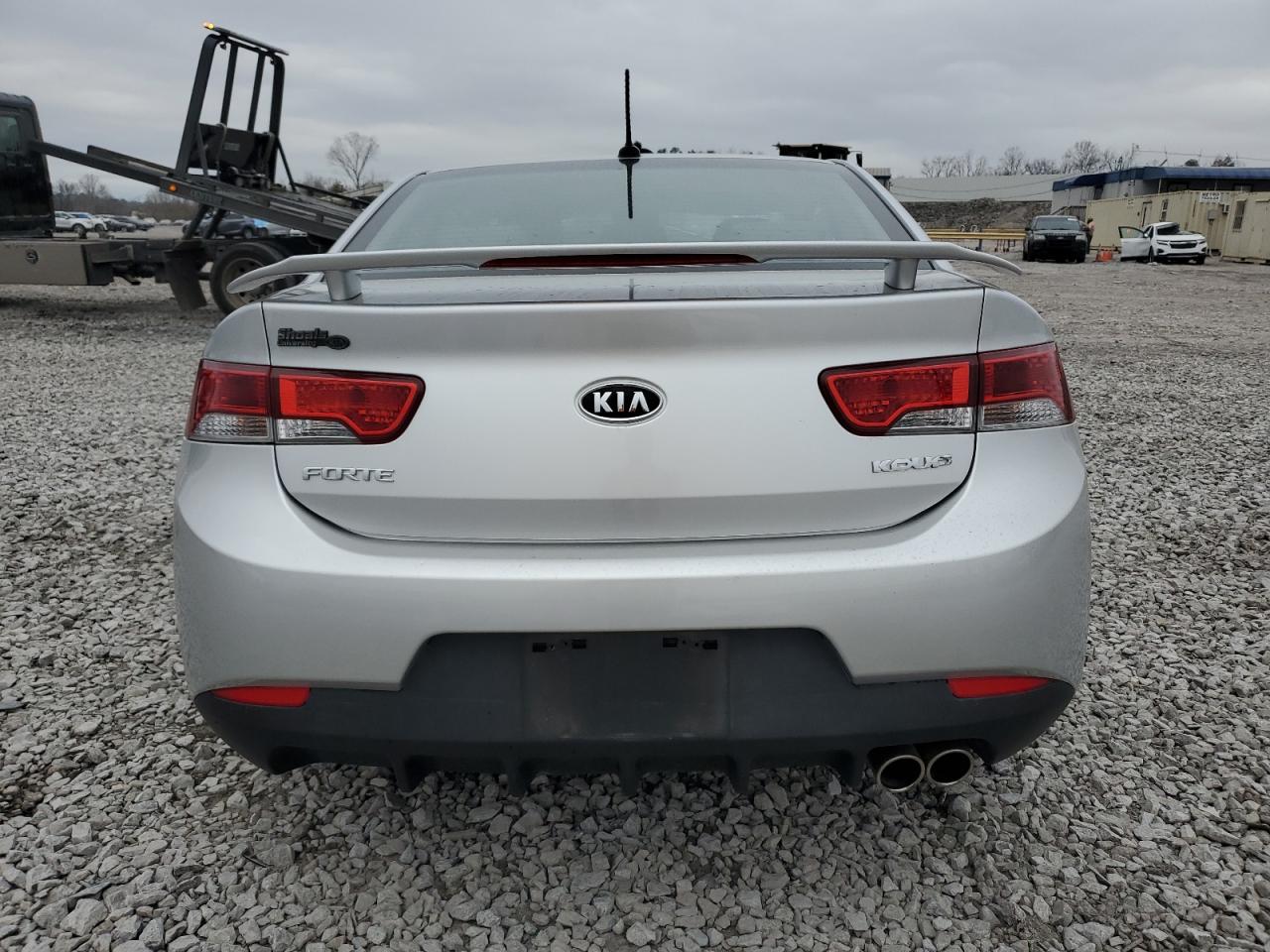 2013 KIA Forte VIN KNAFU6A28D5739012 Copart auction photo, front end damage thumbnail 6