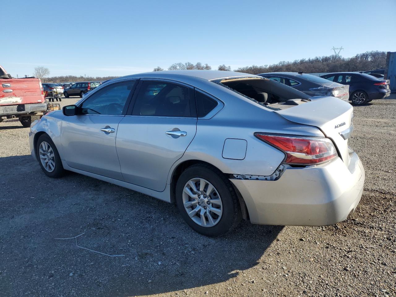 2015 Nissan Altima VIN 1N4AL3AP4FC480775 Copart auction photo, rear end / front end damage thumbnail 2