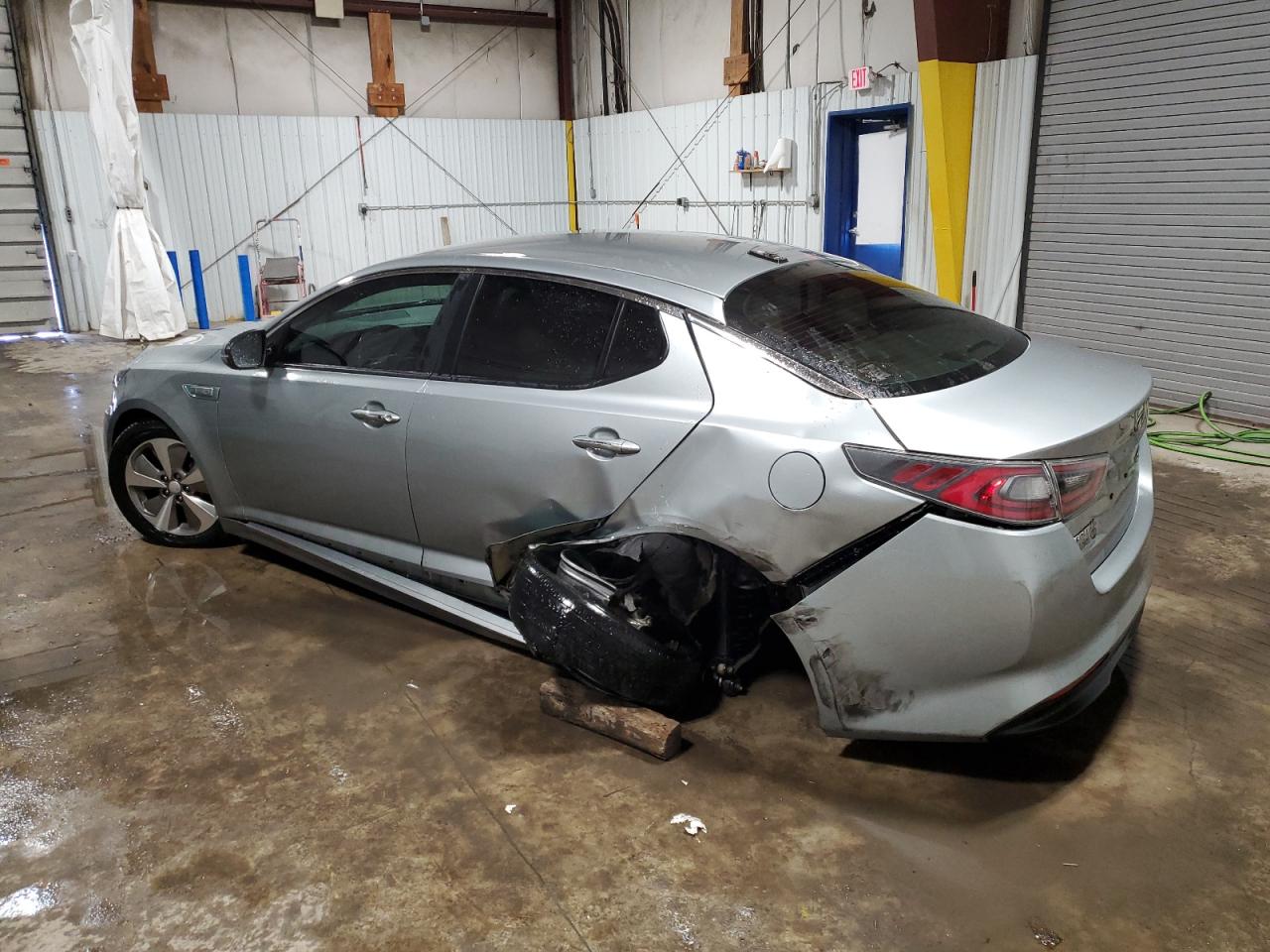 2014 KIA Optima VIN KNAGN4AD3E5074691 Copart auction photo, side / rear end damage thumbnail 2