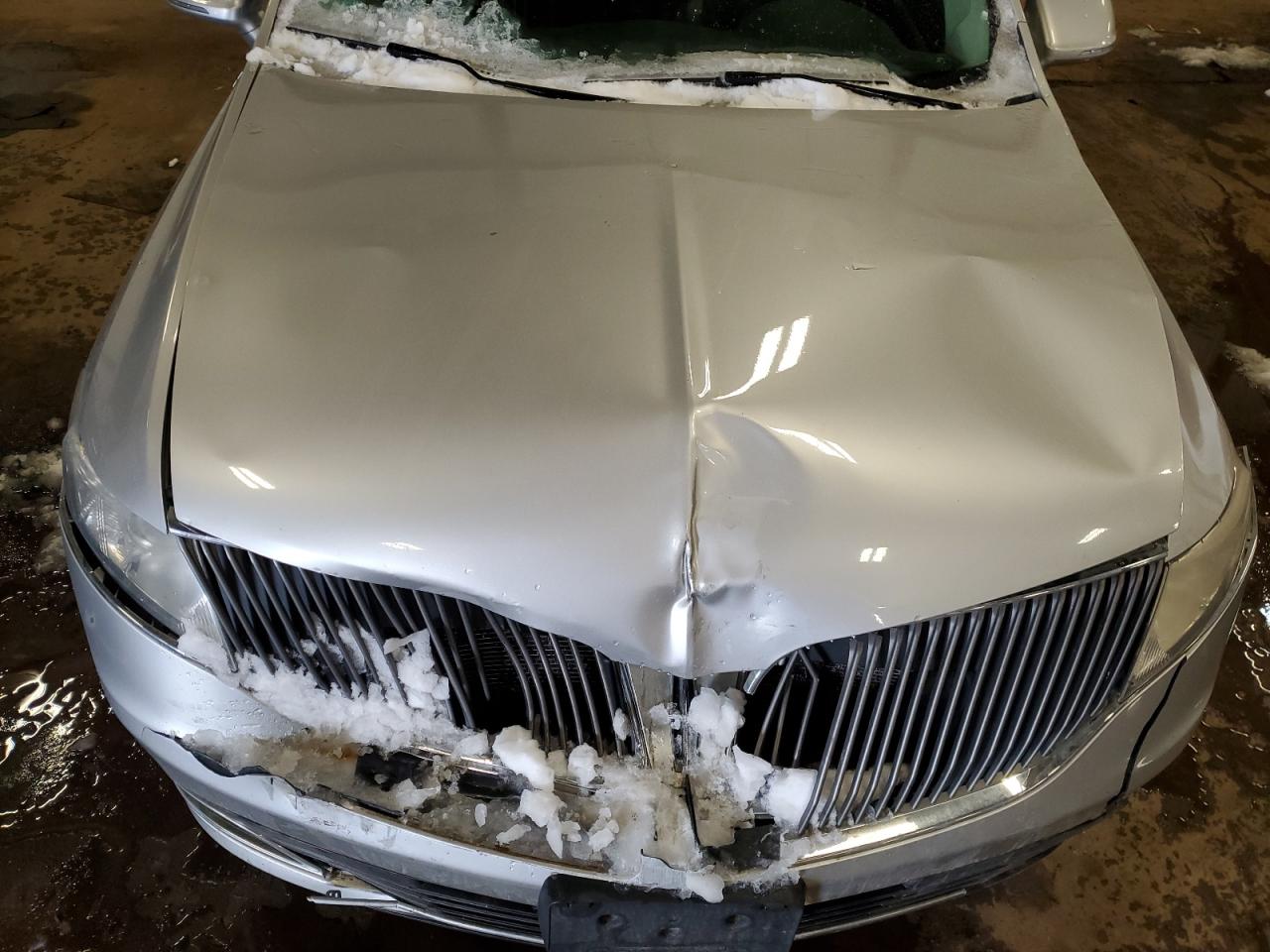 2013 Lincoln MKT VIN 2LMHJ5ATXDBL51637 Copart auction photo, front end damage thumbnail 13