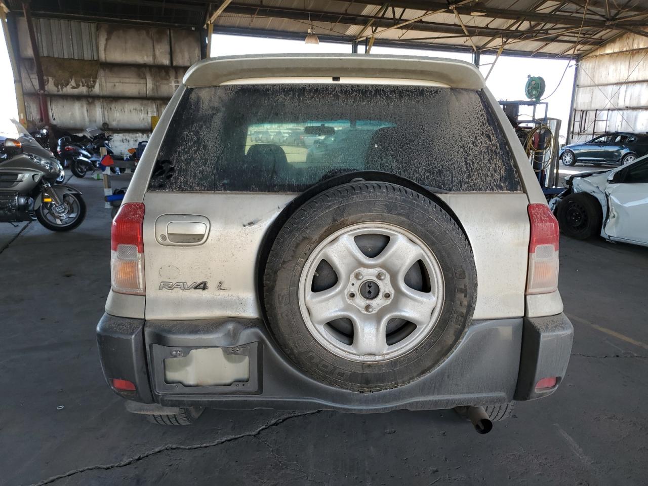 2001 Toyota RAV 4 VIN JTEGH20V410022059 Copart auction photo, burn - interior damage thumbnail 6
