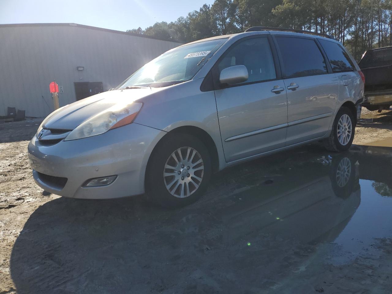 2010 Toyota Sienna VIN 5TDYK4CC7AS308971