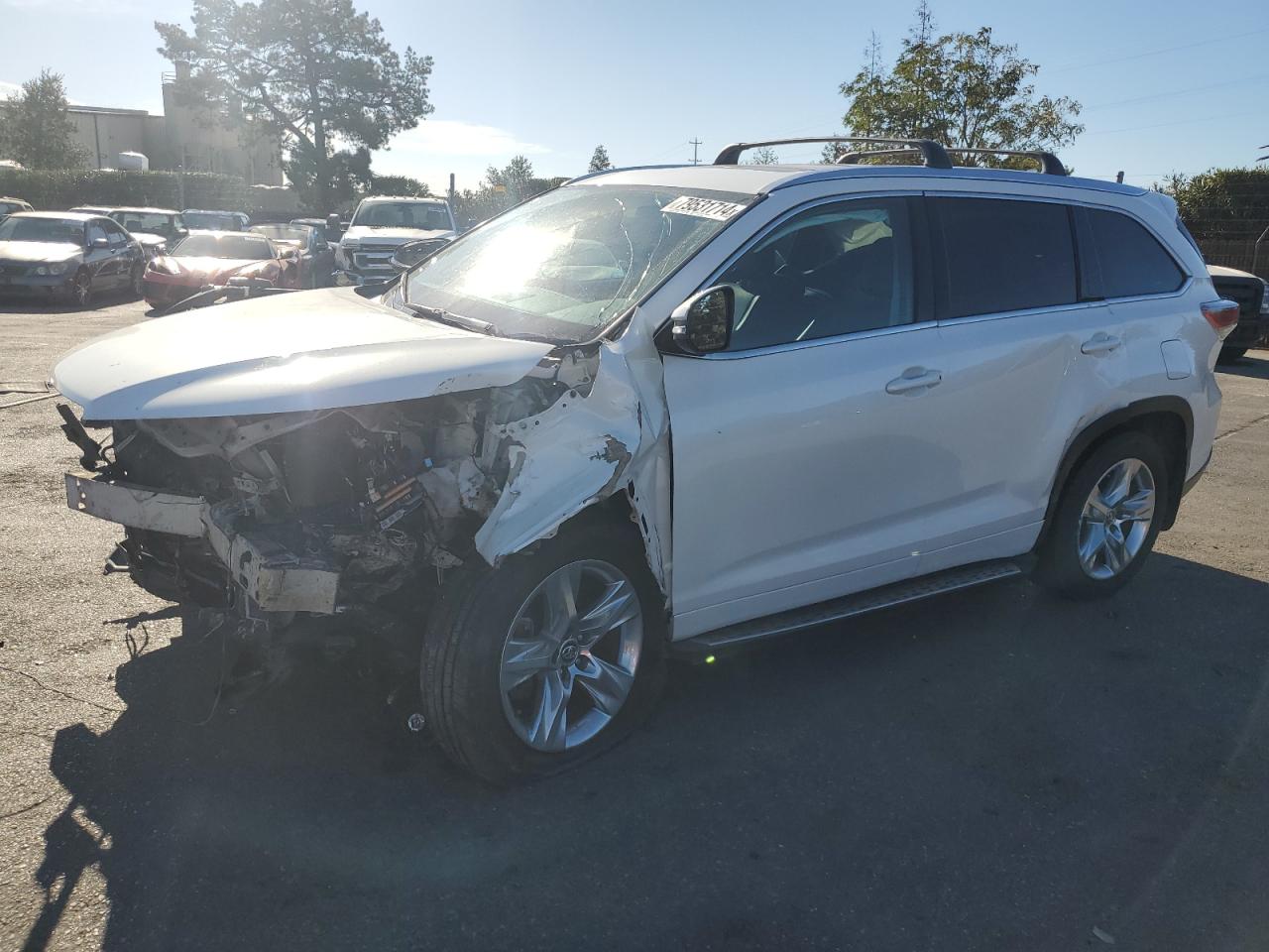 2016 Toyota Highlander VIN 5TDYKRFH8GS184559
