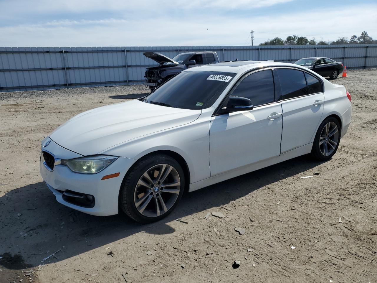 2014 BMW 3er VIN WBA3A5G58ENP27306