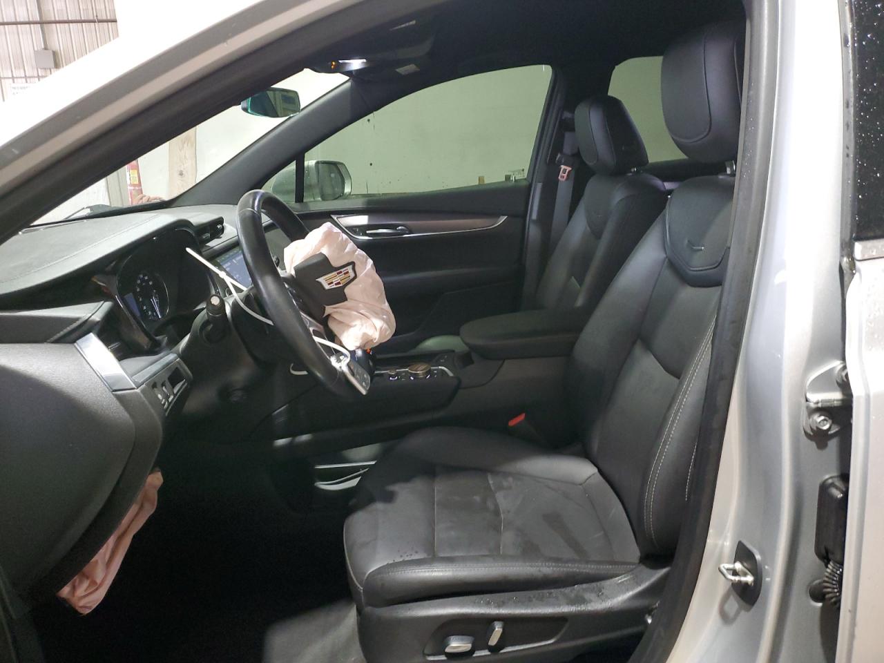 2020 Cadillac XT5 VIN 1GYKNBR48LZ213235 Copart auction photo, front end / side damage thumbnail 7