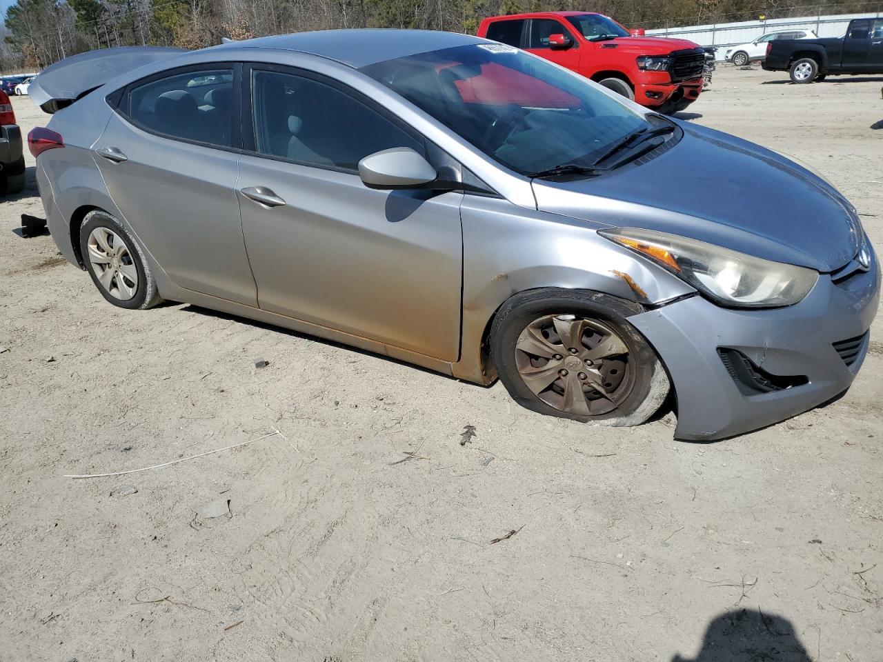 2016 Hyundai Elantra VIN 5NPDH4AE4GH684964 Copart auction photo, front end / rear end damage thumbnail 4