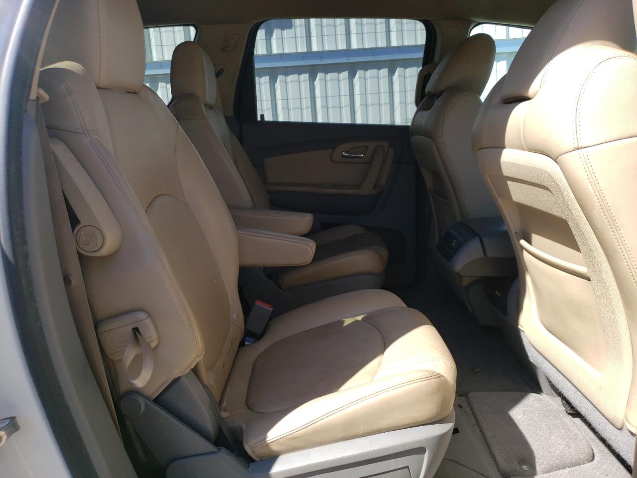 2012 Chevrolet Traverse VIN 1GNKVJEDXCJ266711 Copart auction photo, front end / hail damage thumbnail 11