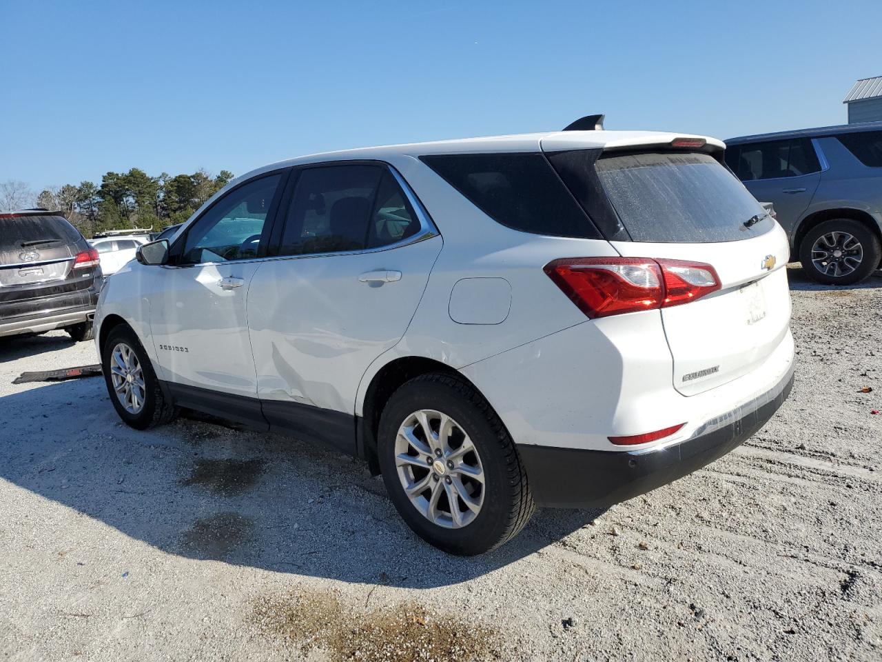 2020 Chevrolet Equinox VIN 3GNAXKEVXLS553436 Copart auction photo, rear end / side damage thumbnail 2