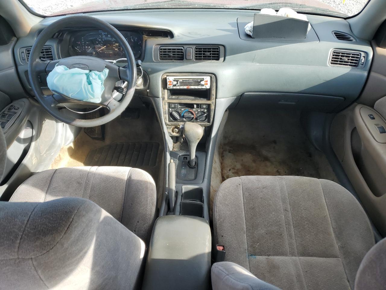 1998 Toyota Camry VIN 4T1BG22K3WU859921 Copart auction photo, front end / side damage thumbnail 8