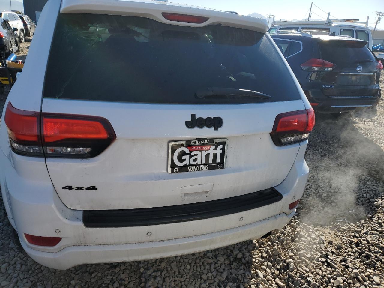 2018 Jeep Grand Cherokee VIN 1C4RJFAG1JC499345 Copart auction photo, front end / side damage thumbnail 6