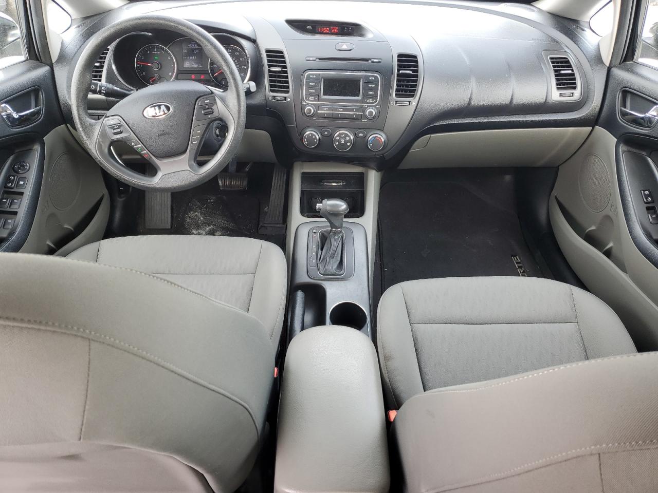2015 KIA Forte VIN KNAFK4A6XF5391729 Copart auction photo, side damage thumbnail 8