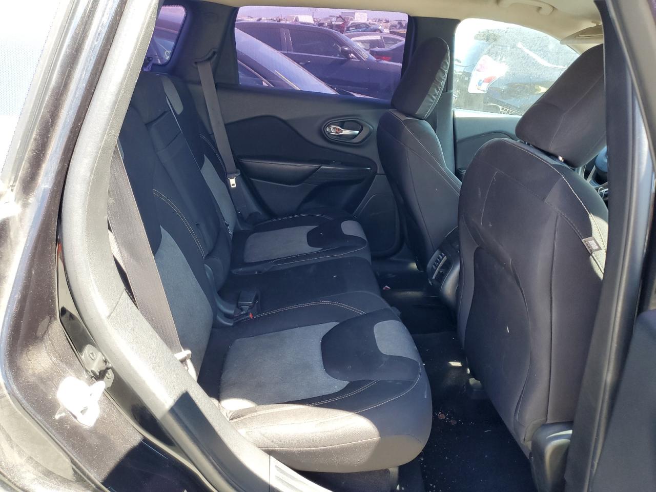 2015 Jeep Grand Cherokee VIN 1C4PJLAB1FW694992 Copart auction photo, front end damage thumbnail 10