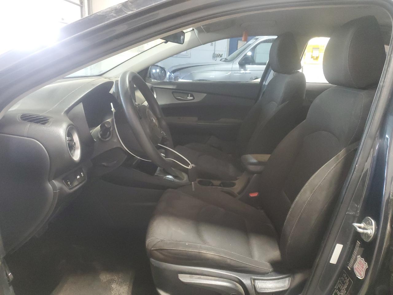 2019 KIA Forte VIN 3KPF24AD7KE072286 Copart auction photo, vandalism / all over damage thumbnail 7