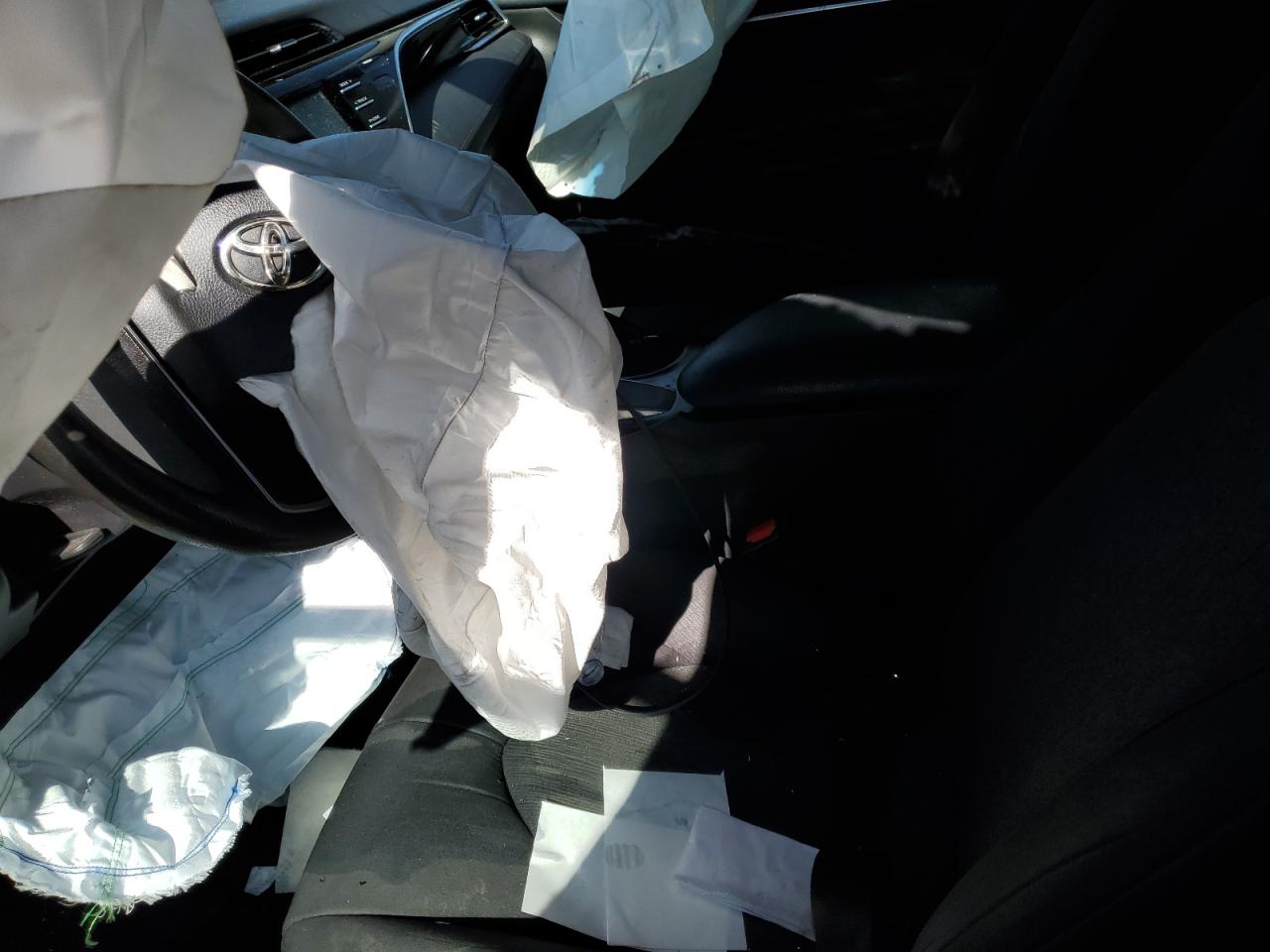 2018 Toyota Camry VIN 4T1B11HKXJU618921 Copart auction photo, front end / minor dent/scratches damage thumbnail 7