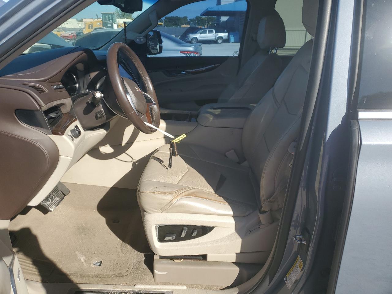 2016 Cadillac Escalade VIN 1GYS3BKJXGR462387 Copart auction photo, vandalism / minor dent/scratches damage thumbnail 7