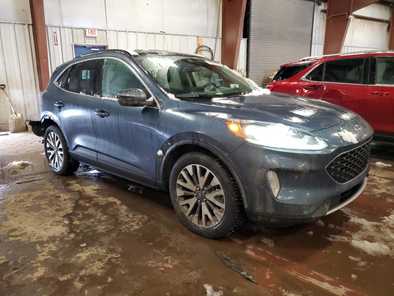 2020 Ford Escape VIN 1FMCU9DZXLUC17398 Copart auction photo, rear end / side damage thumbnail 4