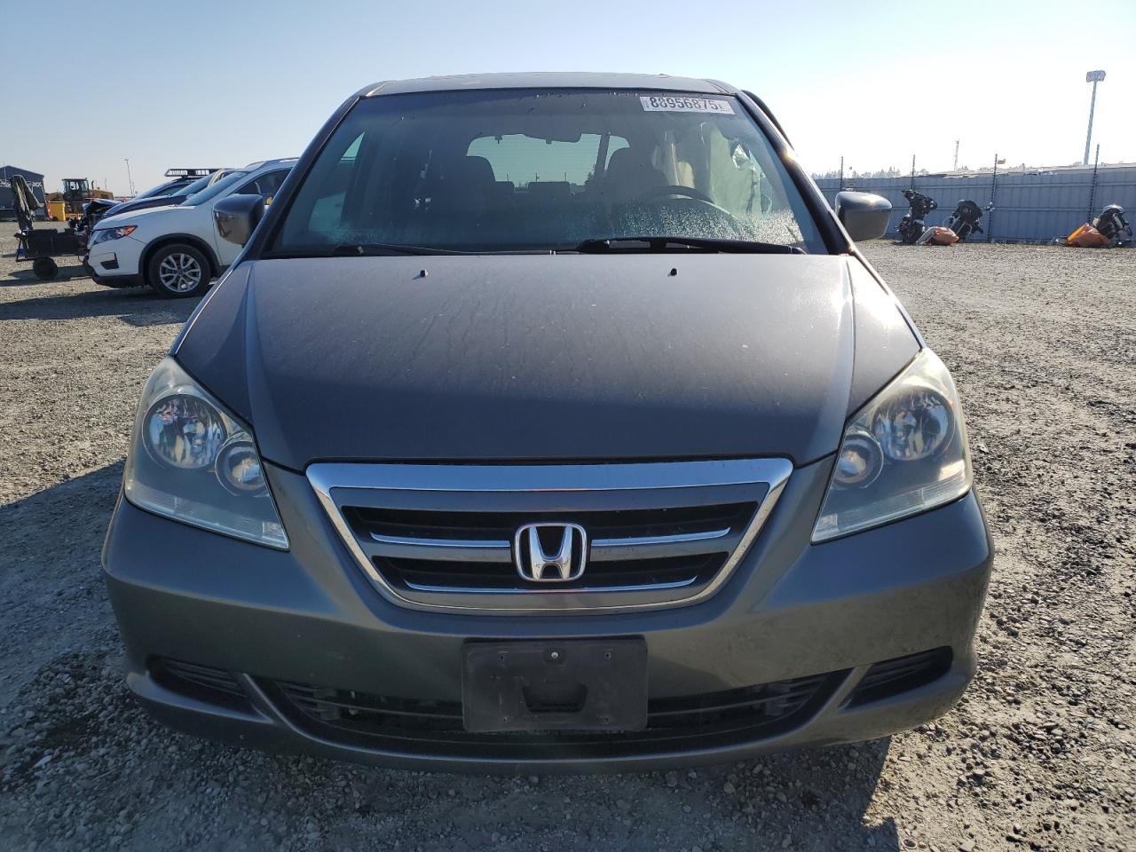 2007 Honda Odyssey VIN 5FNRL38747B406926 Copart auction photo, side / front end damage thumbnail 5