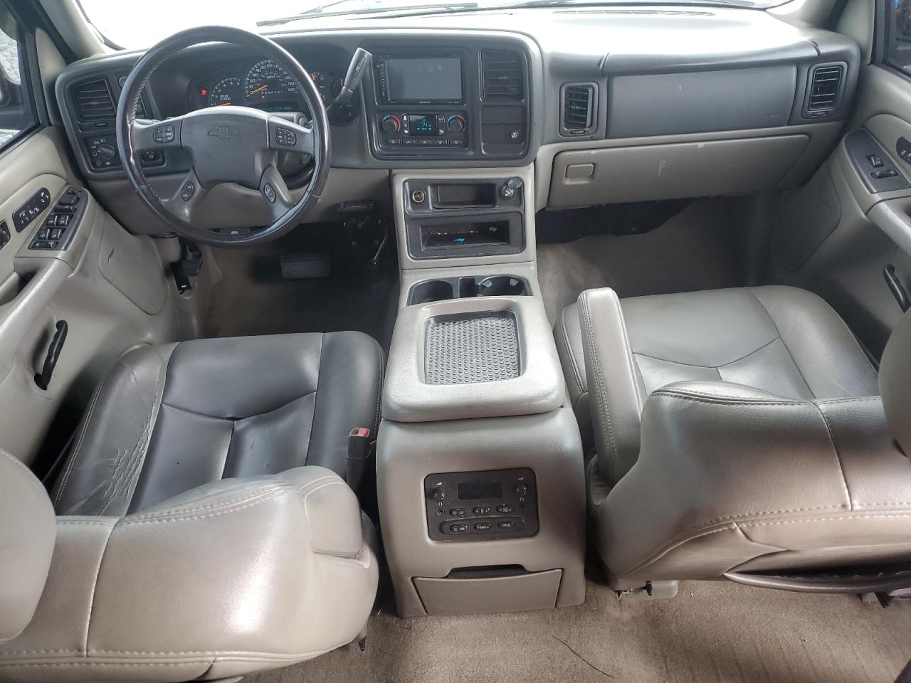 2006 Chevrolet Tahoe VIN 1GNEK13Z36R112996 Copart auction photo, front end damage thumbnail 8
