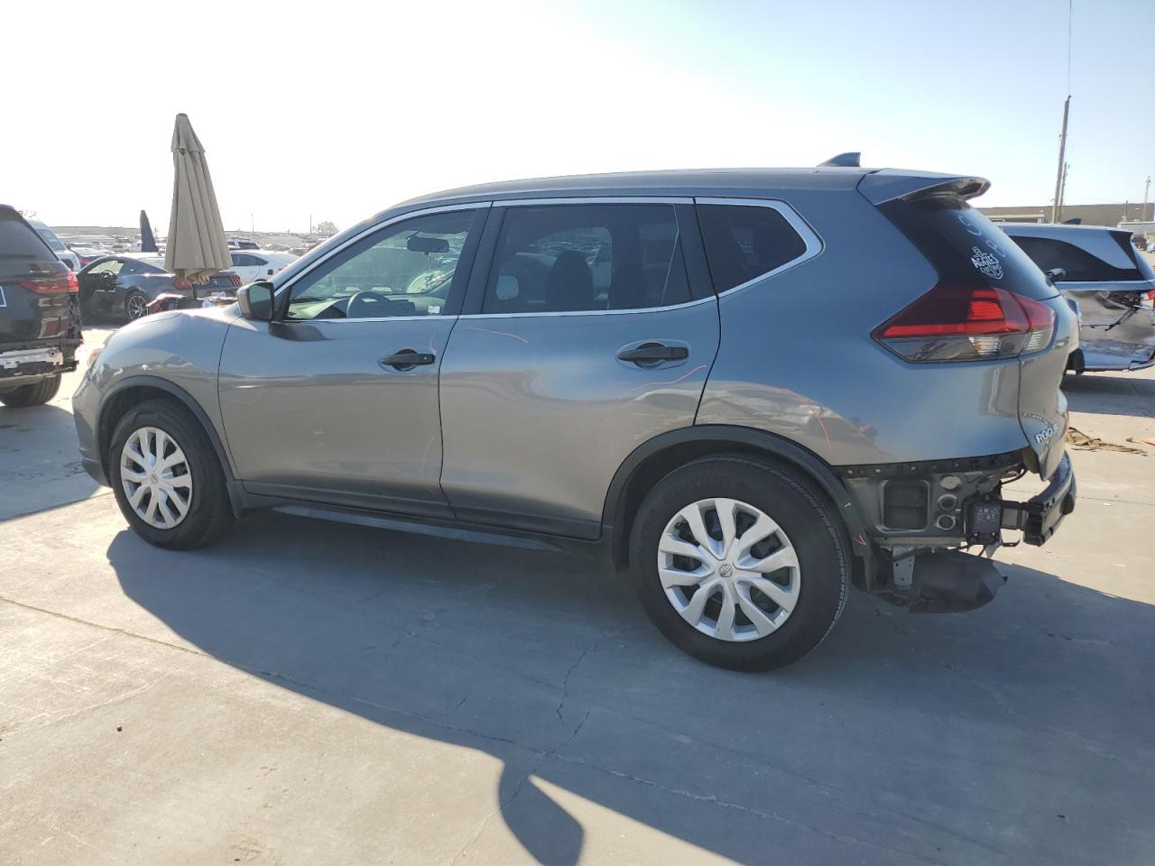 2018 Nissan Rogue VIN JN8AT2MT3JW462728 Copart auction photo, all over damage thumbnail 2