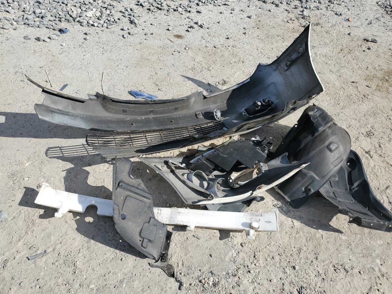 2003 Lexus ES VIN JTHBF30G430138424 Copart auction photo, front end damage thumbnail 14