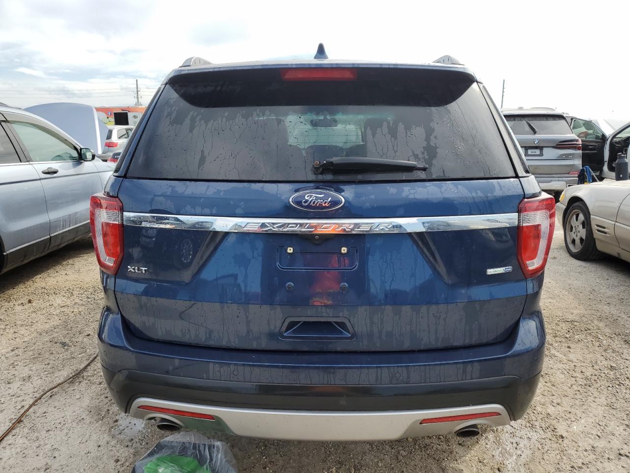 2017 Ford Explorer VIN 1FM5K8DH2HGD20224 Copart auction photo, water/flood damage thumbnail 6