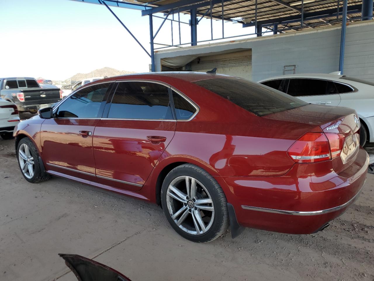 2015 Volkswagen Passat VIN 1VWCT7A30FC002955 Copart auction photo, front end damage thumbnail 2