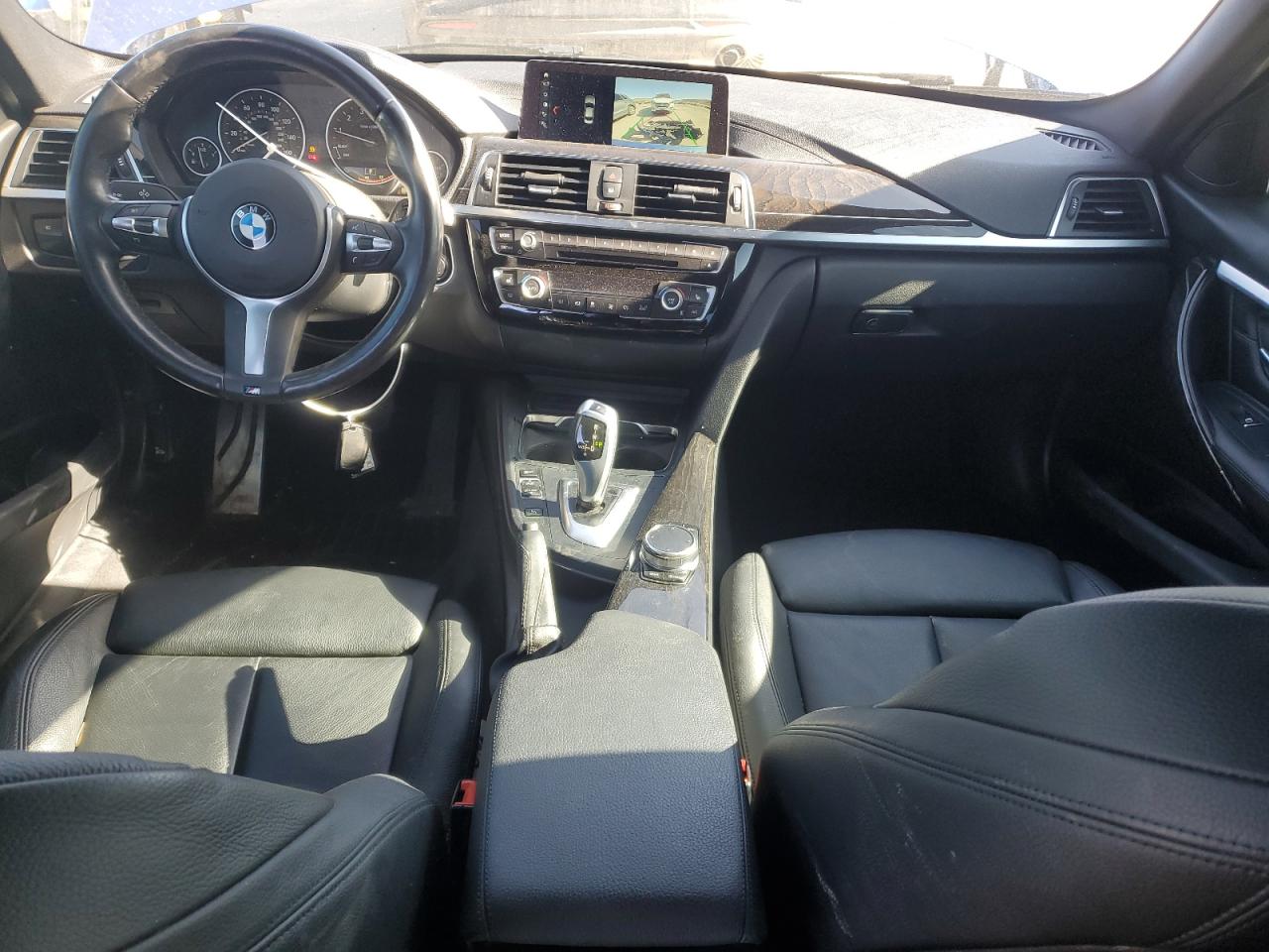 2018 BMW 3er VIN WBA8D9C53JA614388 Copart auction photo, front end / side damage thumbnail 8