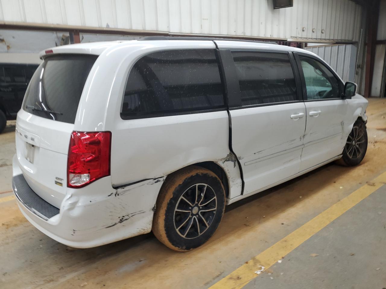 2017 Dodge Caravan VIN 2C4RDGEG6HR858584 Copart auction photo, all over damage thumbnail 3
