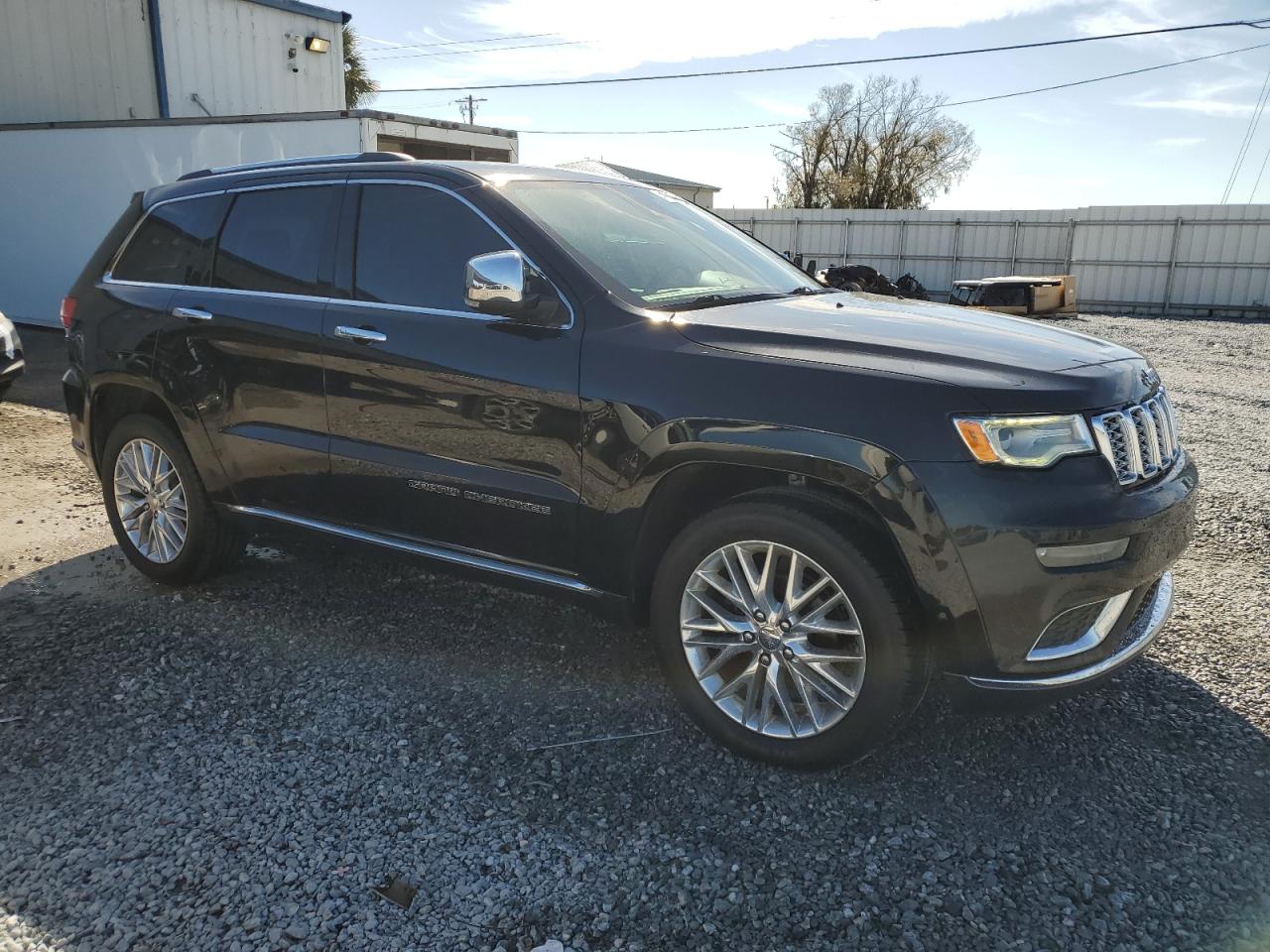 2017 Jeep Grand Cherokee VIN 1C4RJFJG9HC647204 Copart auction photo, water/flood damage thumbnail 4
