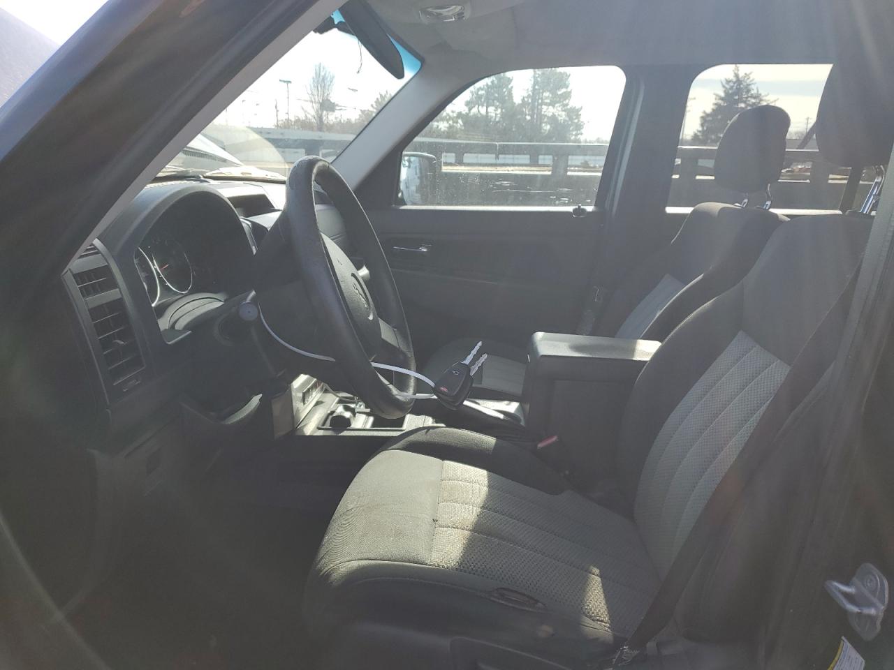 2010 Jeep Liberty (North America) VIN 1J4PN2GK3AW149806 Copart auction photo, rear end / undercarriage damage thumbnail 7