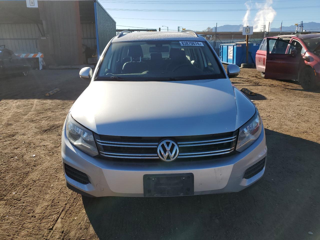 2017 Volkswagen Tiguan VIN WVGBV7AX1HK041800 Copart auction photo, side damage thumbnail 5