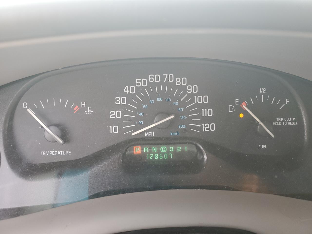 2004 Buick Century VIN 2G4WS52J041165169 Copart auction photo, all over / front end damage thumbnail 9