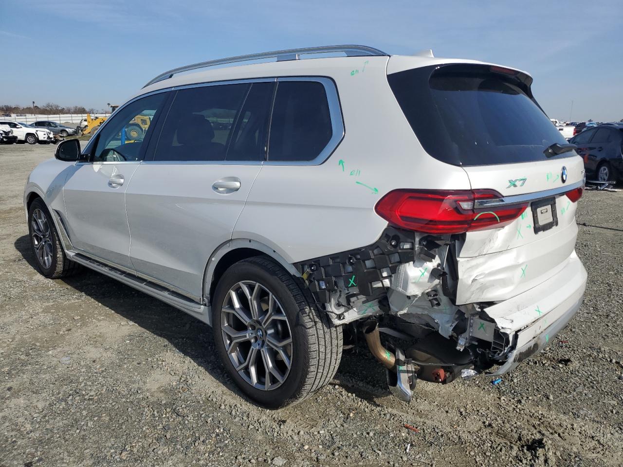 2022 BMW X7 VIN 5UXCW2C08N9K89262 Copart auction photo, rear end / front end damage thumbnail 2