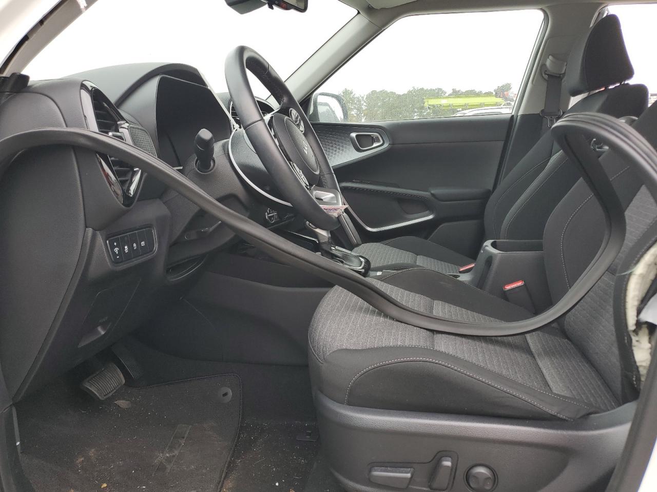 2023 KIA Soul VIN KNDJ33AUXP7854624 Copart auction photo, front end damage thumbnail 7