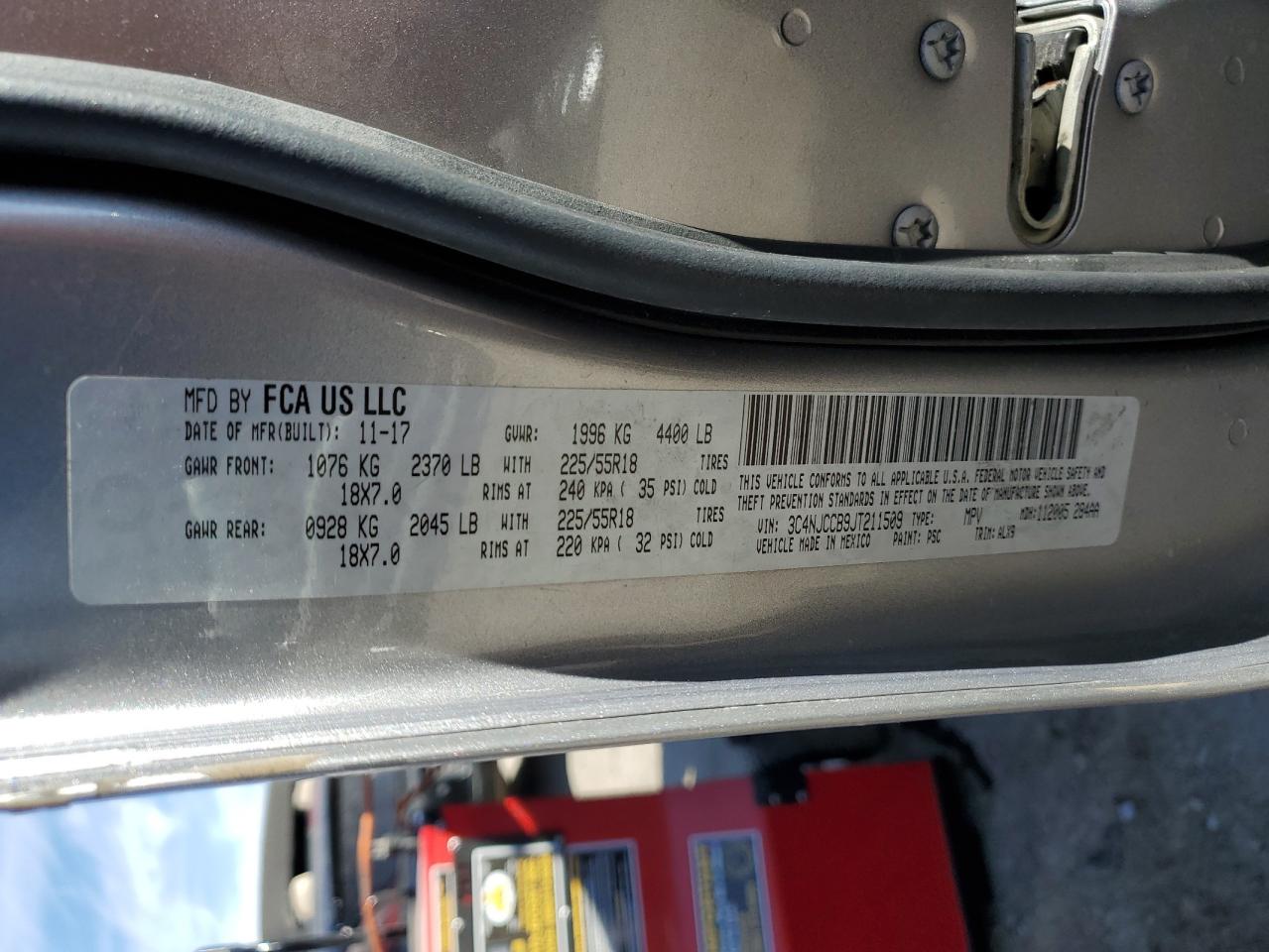2018 Jeep Compass VIN 3C4NJCCB9JT211509 Copart auction photo, front end / mechanical damage thumbnail 13