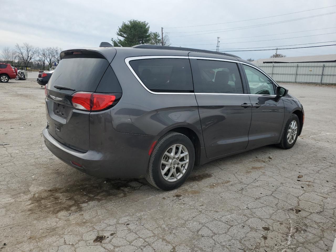 2021 Chrysler Voyager VIN 2C4RC1DG5MR519598 Copart auction photo, front end / undercarriage damage thumbnail 3