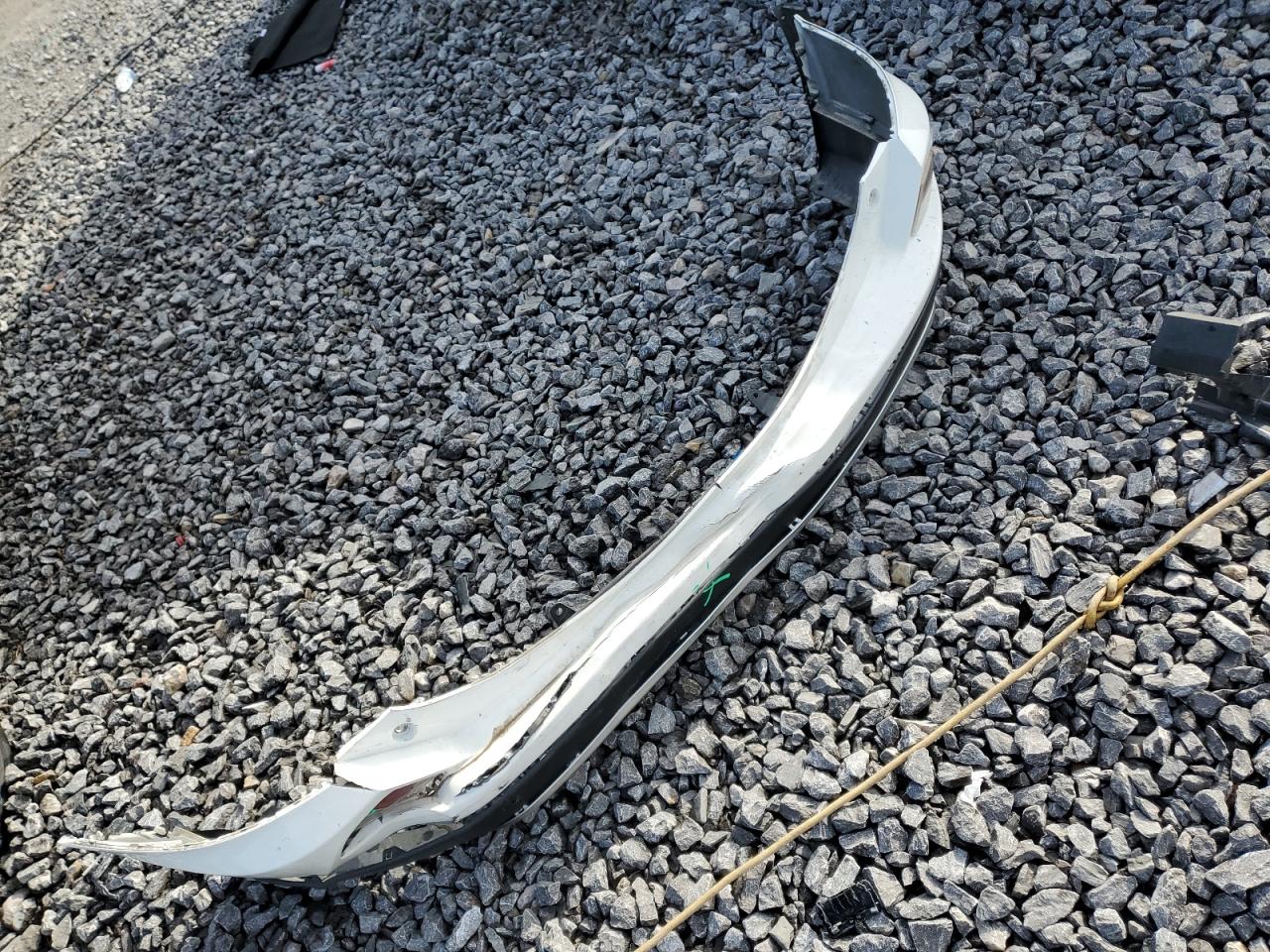 2016 Toyota RAV 4 VIN JTMWFREV5GD089987 Copart auction photo, rear end damage thumbnail 13