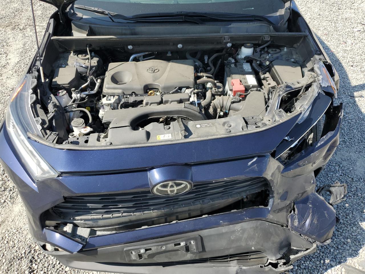 2021 Toyota RAV 4 VIN 2T3W1RFV7MW156942 Copart auction photo, front end / side damage thumbnail 14