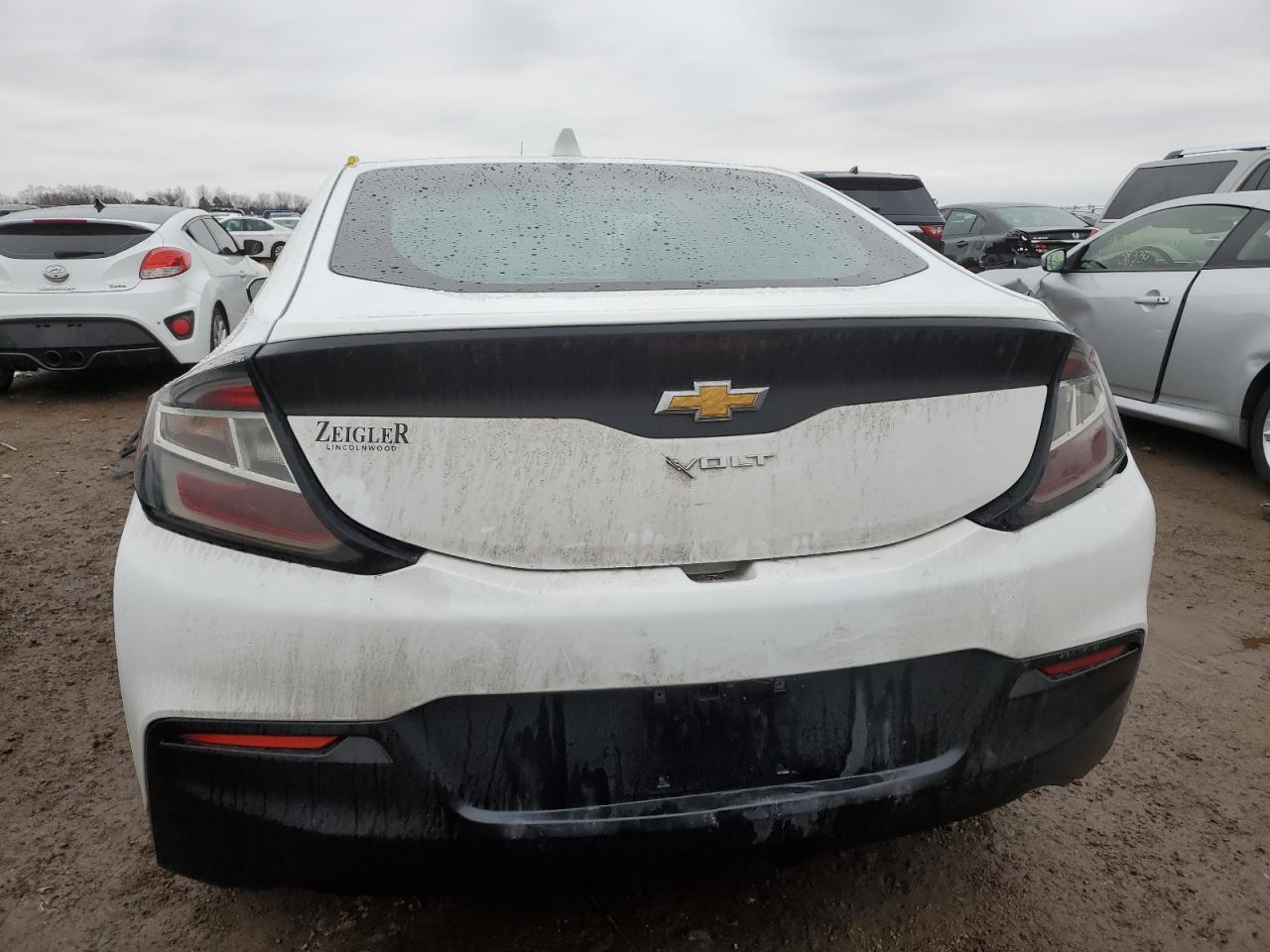 2018 Chevrolet Volt VIN 1G1RC6S53JU120324 Copart auction photo, side damage thumbnail 6