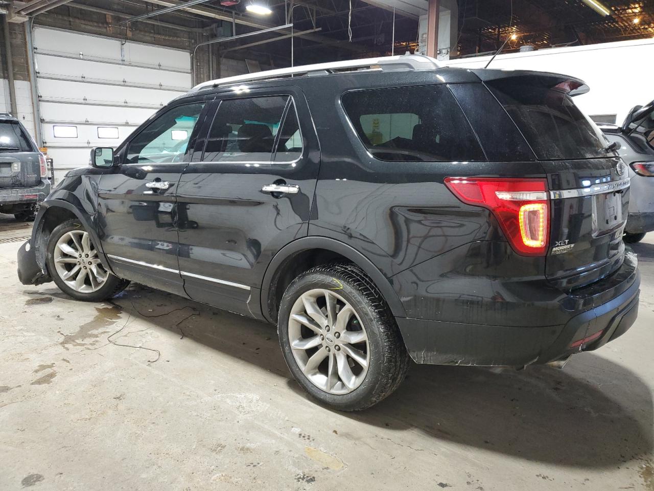 2015 Ford Explorer VIN 1FM5K8D81FGB11635 Copart auction photo, front end damage thumbnail 2