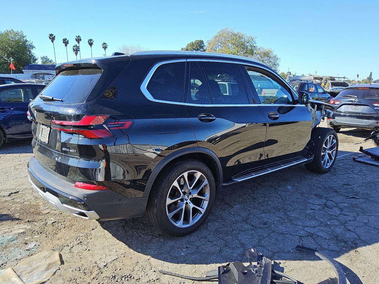 2024 BMW X5 VIN 5UX23EU06R9T85062 Copart auction photo, front end damage thumbnail 3