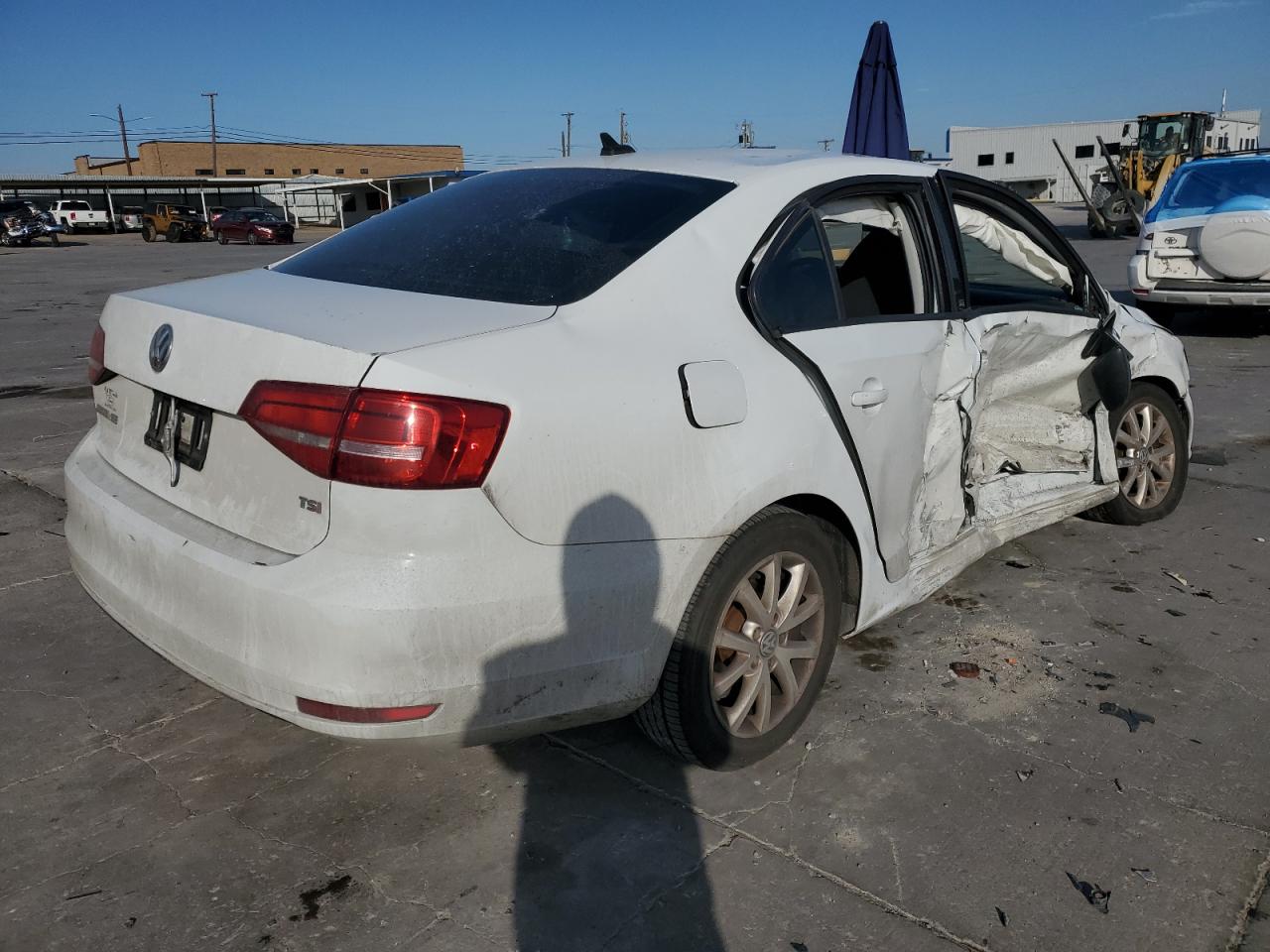 2015 Volkswagen Jetta VIN 3VWD17AJ0FM245527 Copart auction photo, side damage thumbnail 3